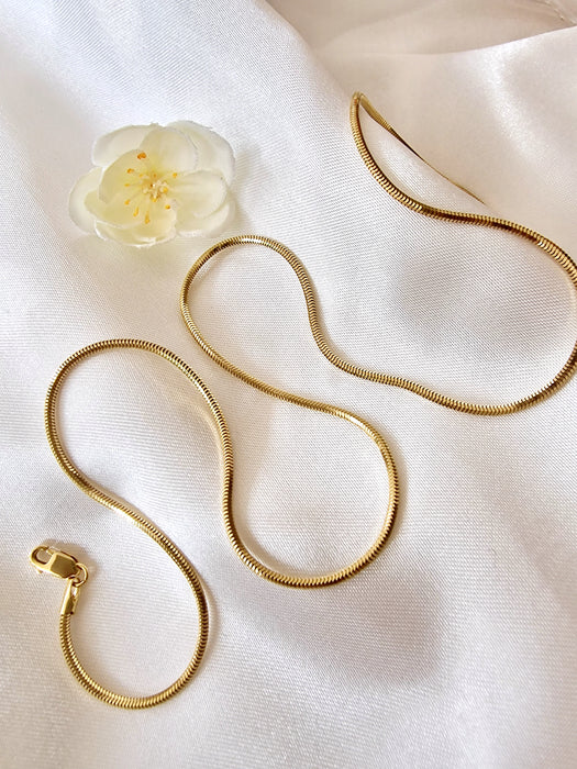 14k Gold Snake Necklace