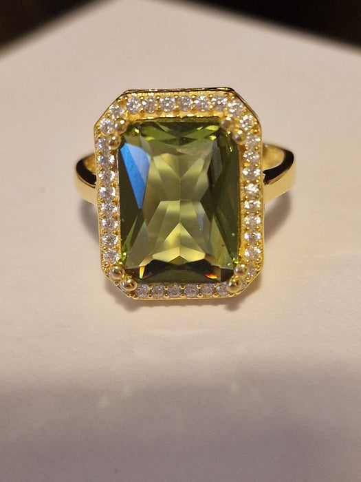 Zultanite Sone Ring