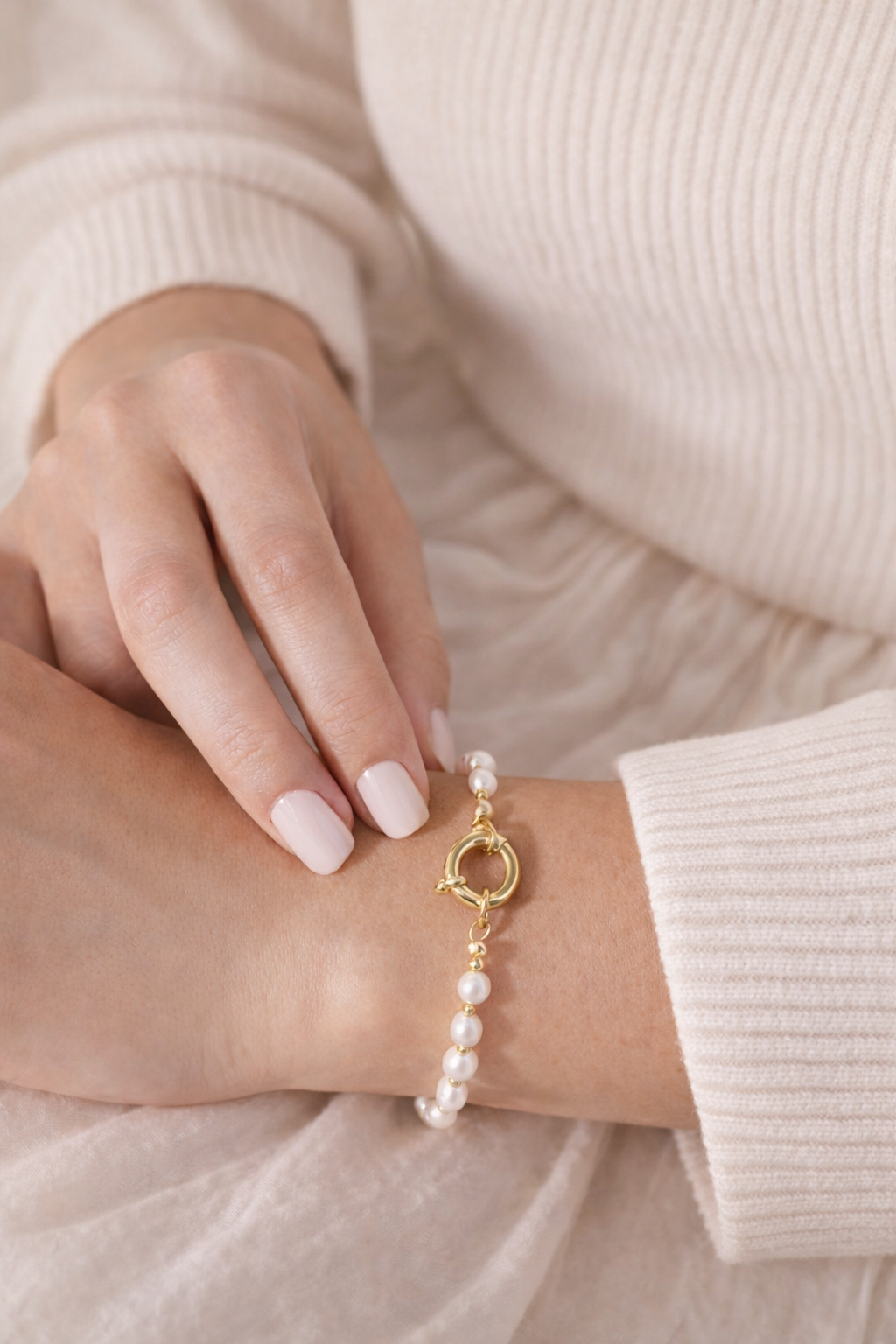 A world of pearls, made to be worn