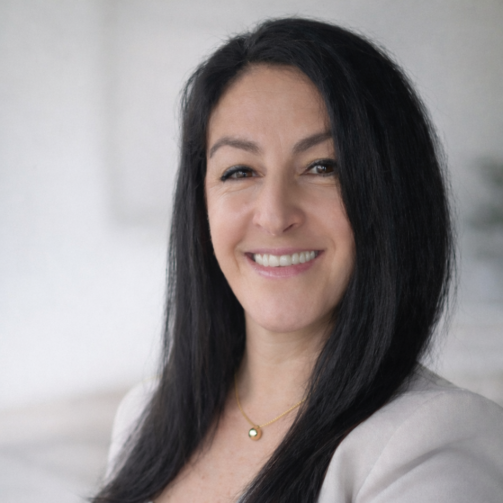 Founder of Luxbyx