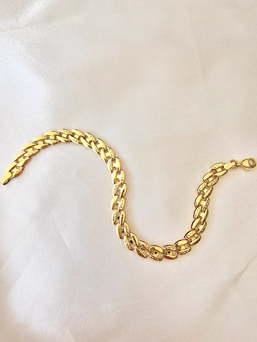 14k Gold Elegant Design Bracelet