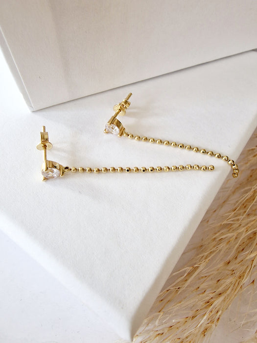 14k Gold Stud Delicate Design