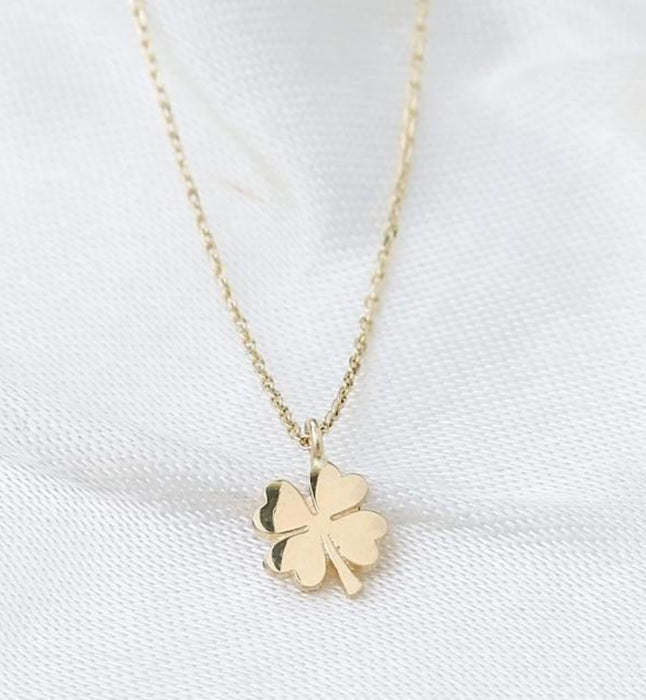 14k  Gold Clover Pendant