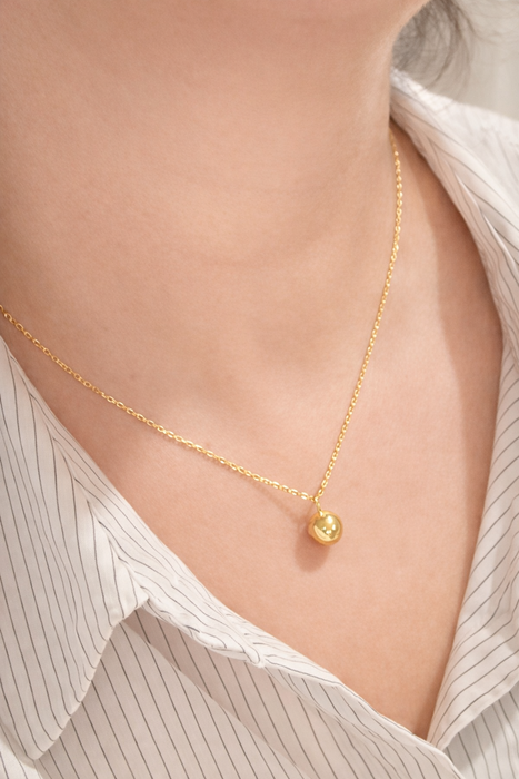The signature piece of Luxbyx