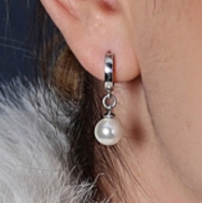 Delicate Pearl Earrings