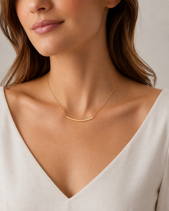 Curved Bar Necklace